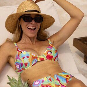 Kenny Flowers The Caribbean Underwire Bikini Top Women's NWT